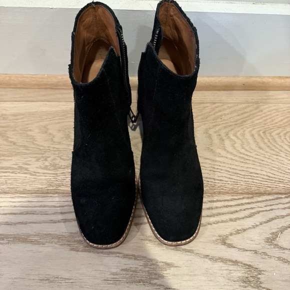 Madewell Bryce Suede Chelsea Boot - black - Picture 4 of 7